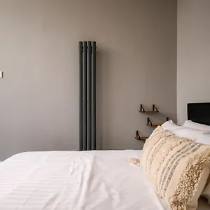 Apartment Vibrant Leith Flat, Edinburgh