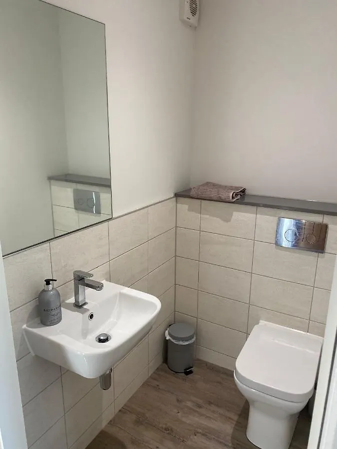 Luxurious 3 Bedroom Home With 2 Parking Spaces Edinburgh Ferienhaus